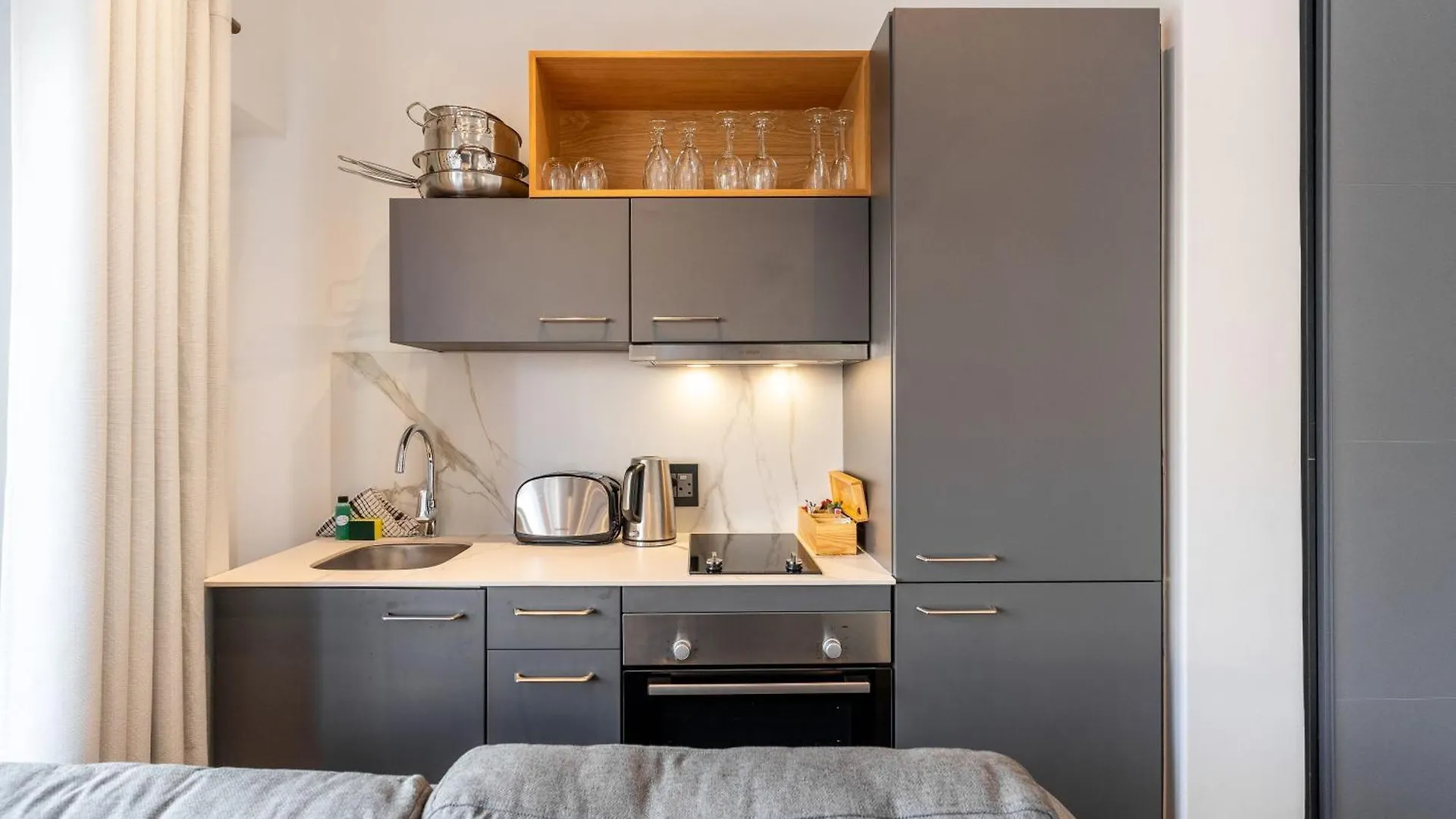 Apartment Barracks 414: City Centre Aprt With Balcony Cape Town South Africa