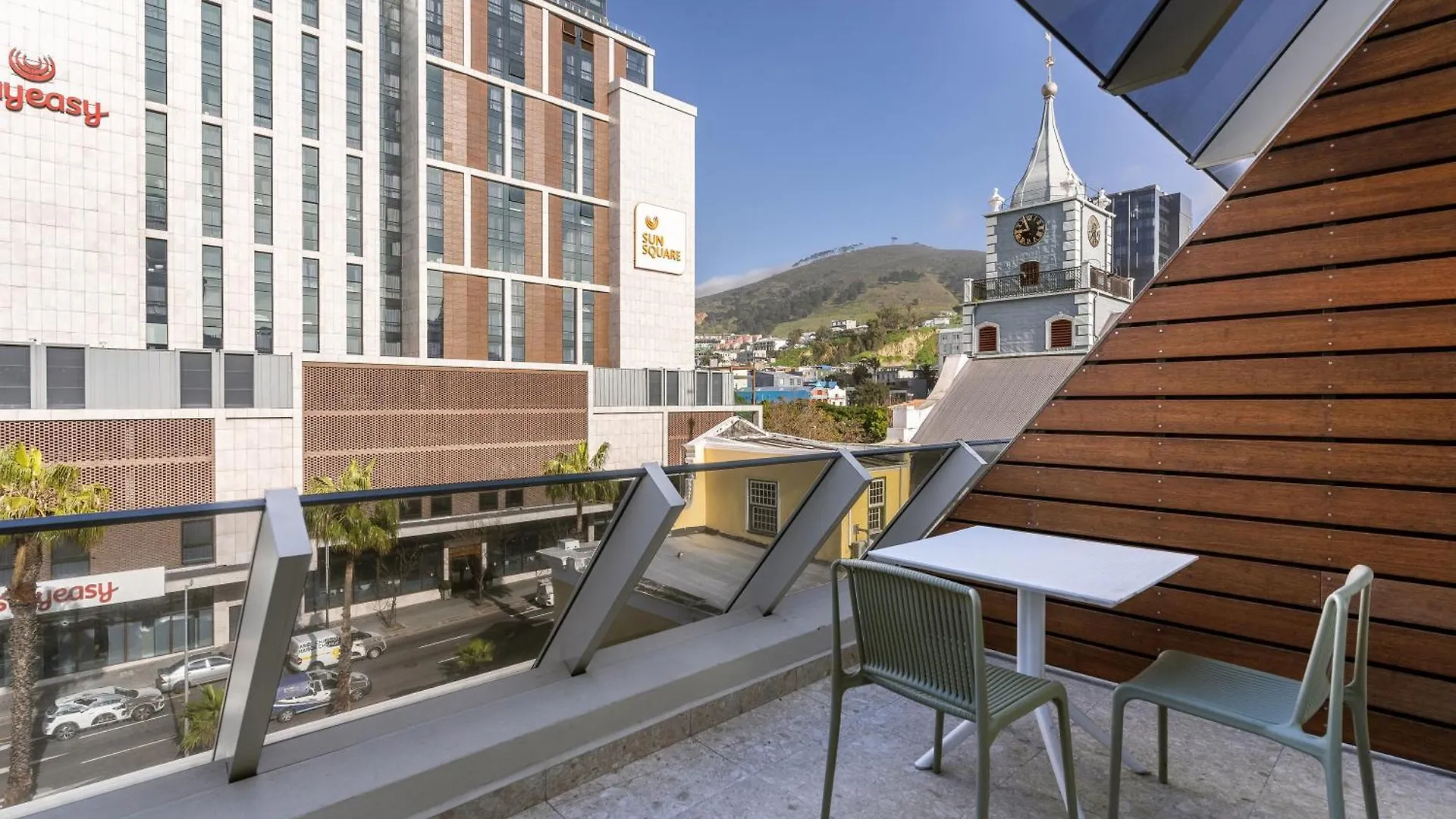 Barracks 414: City Centre Aprt With Balcony Cape Town South Africa